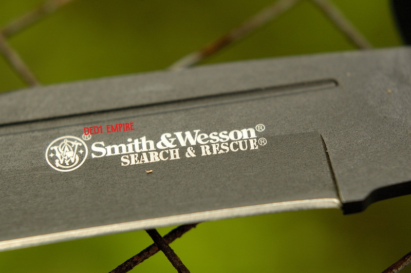 pisau-search_rescue-smith&wesson