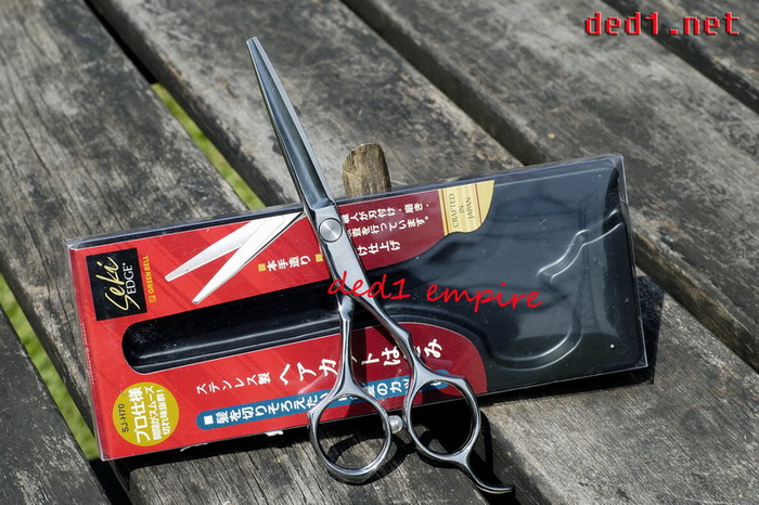 gunting rambut Jepun